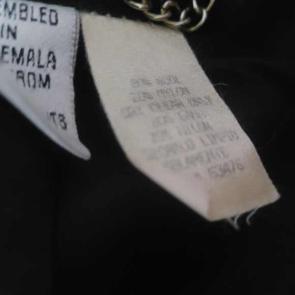 Ashley Scott black jacket - Picture 7 of 9